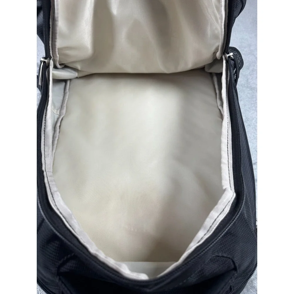 Samsonite Classic Business Perfect Fit Laptop Backpack Black 11T-1577508
